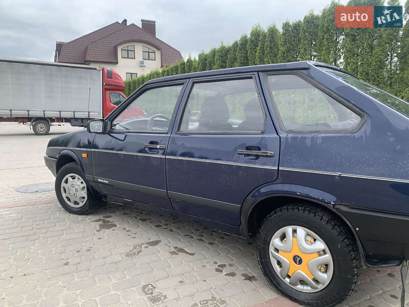 Хэтчбек ВАЗ / Lada 2109 1997 в Хмельницком