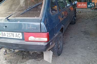 Хэтчбек ВАЗ / Lada 2109 1999 в Кропивницком