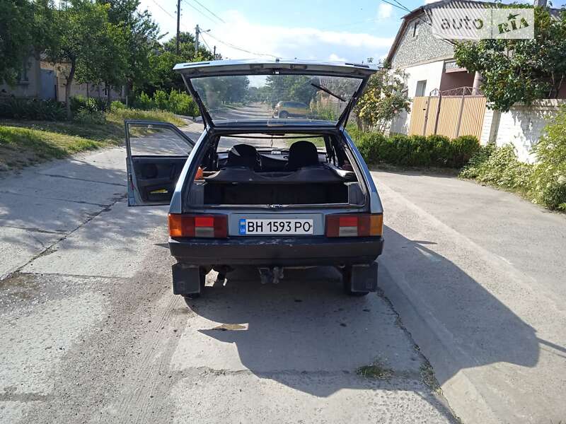 Хэтчбек ВАЗ / Lada 2109 1993 в Измаиле