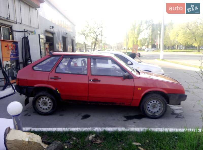 Хэтчбек ВАЗ / Lada 2109 1996 в Харькове фото 5 Хэтчбек ВАЗ / Lada 2109 1996 в Харькове