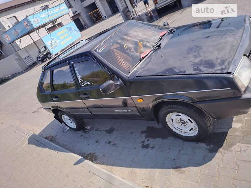 Хэтчбек ВАЗ / Lada 2109 1992 в Хмельницком