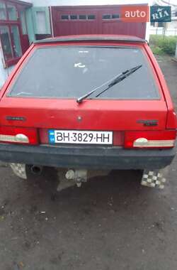 Хэтчбек ВАЗ 2109 1993 в 