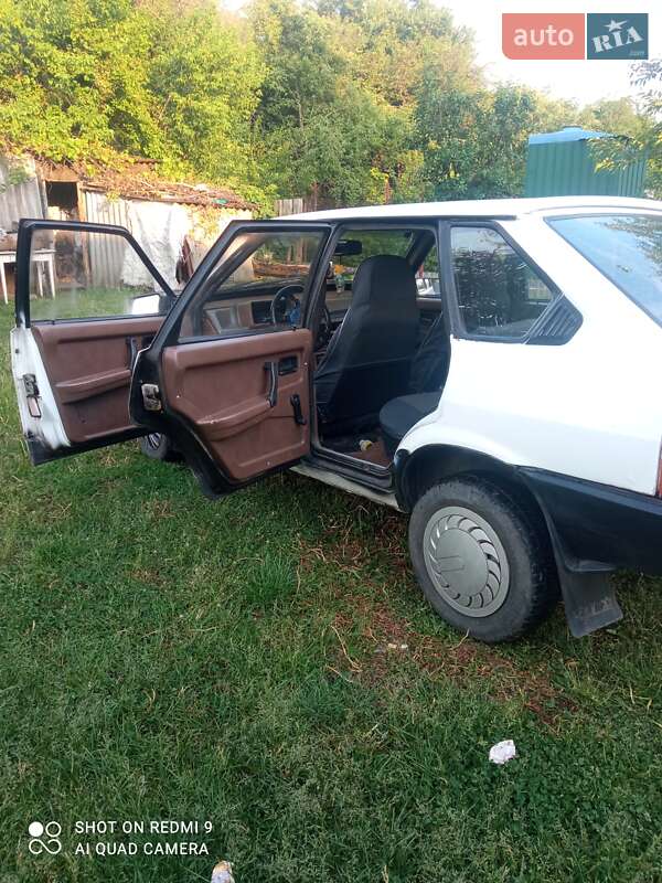 Хэтчбек ВАЗ / Lada 2109 1987 в Полтаве