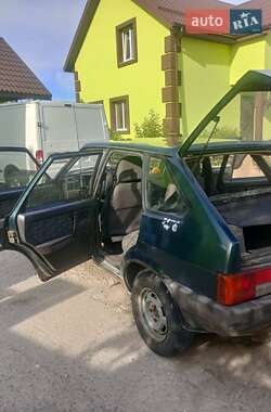 Хэтчбек ВАЗ 2109 2002 в 
