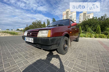 Хетчбек ВАЗ / Lada 2109 1995 в Черкасах