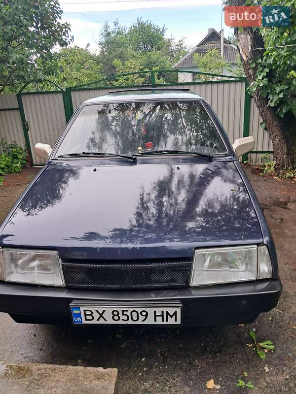 Хэтчбек ВАЗ / Lada 2109 1995 в Хмельницком
