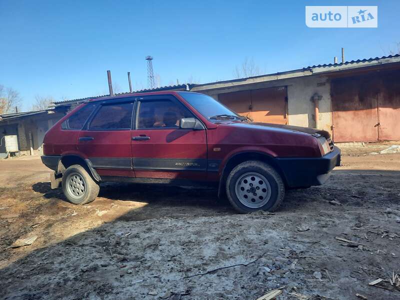 Хетчбек ВАЗ / Lada 2109 1991 в Шостці