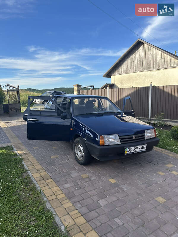 Хэтчбек ВАЗ / Lada 2109 2006 в Дрогобыче фото 6 Хэтчбек ВАЗ / Lada 2109 2006 в Дрогобыче