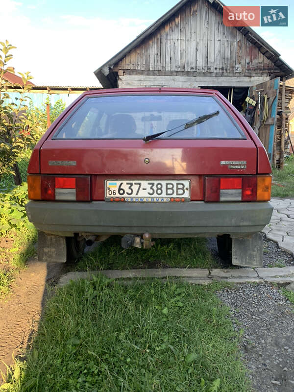 Хэтчбек ВАЗ / Lada 2109 1991 в Киверцах
