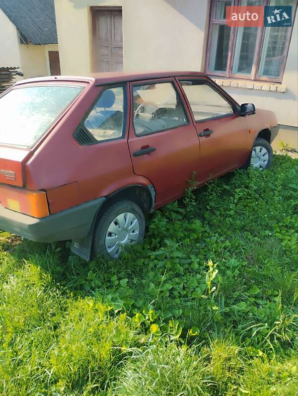 Хэтчбек ВАЗ / Lada 2109 1989 в Мостиске