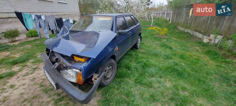 Хэтчбек ВАЗ / Lada 2109 2006 в Житомире фото 2 Хэтчбек ВАЗ / Lada 2109 2006 в Житомире