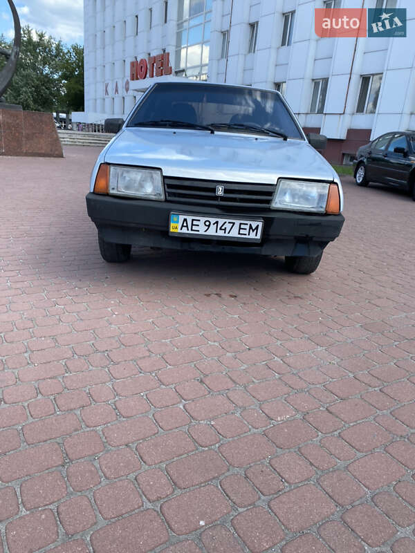 Хетчбек ВАЗ / Lada 2109 2005 в Кам'янському