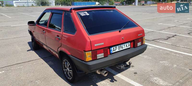 Хэтчбек ВАЗ / Lada 2109 1995 в Запорожье