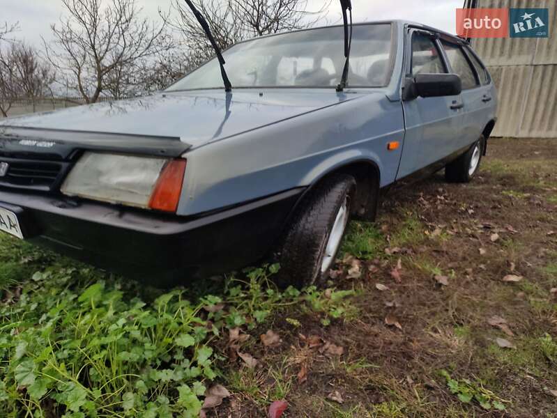 Хетчбек ВАЗ / Lada 2109 1992 в Попільні