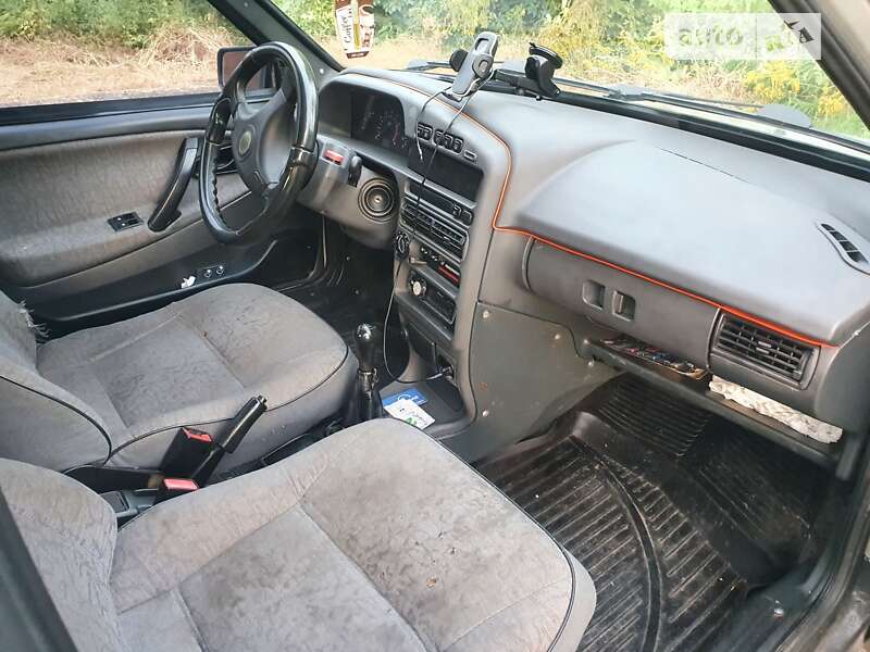 Хетчбек ВАЗ / Lada 2109 2008 в Чернігові