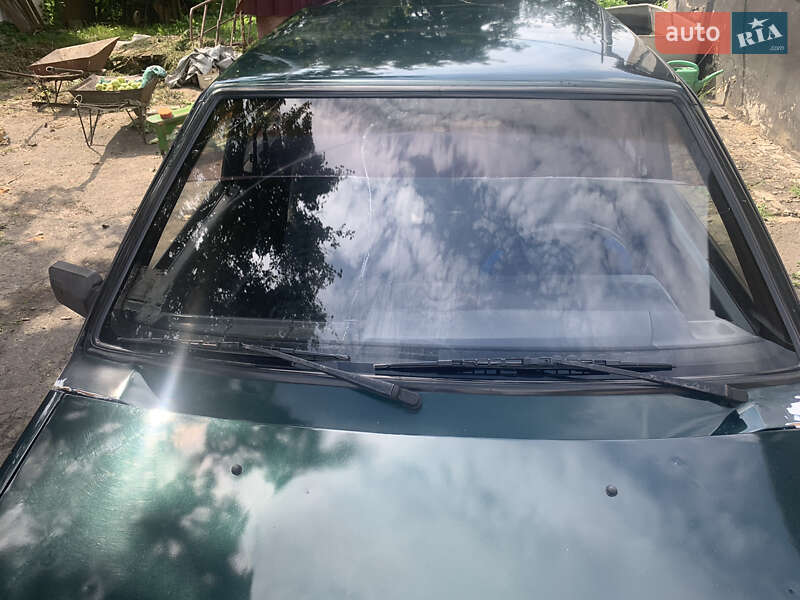 Хэтчбек ВАЗ / Lada 2109 2002 в Дубно