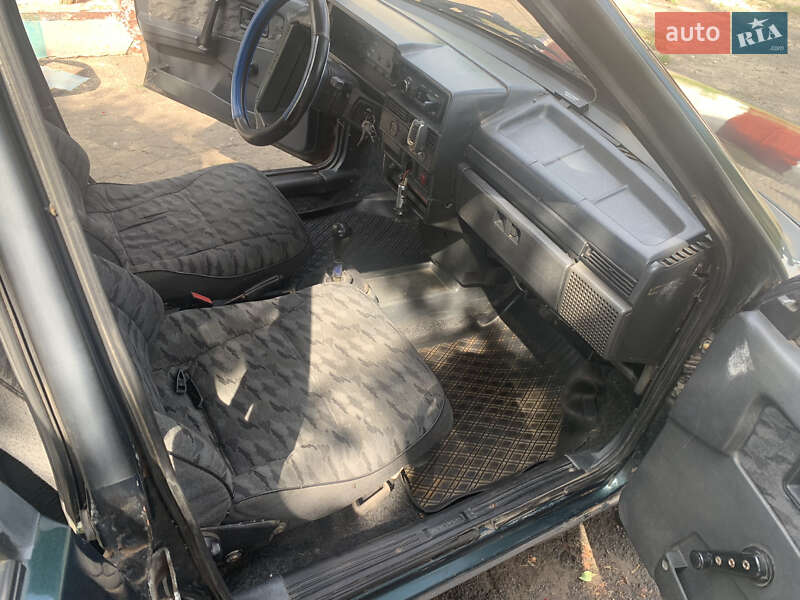 Хэтчбек ВАЗ / Lada 2109 2002 в Дубно