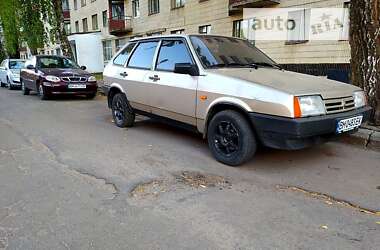 Хетчбек ВАЗ / Lada 2109 1998 в Сумах