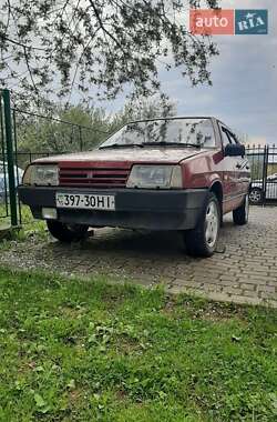 Хэтчбек ВАЗ 2109 1993 в 