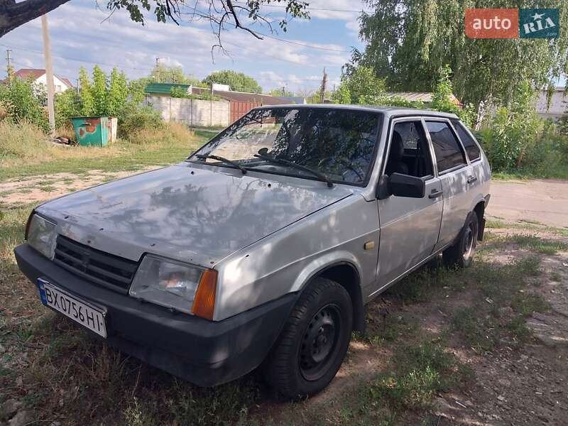 Хэтчбек ВАЗ / Lada 2109 2005 в Харькове