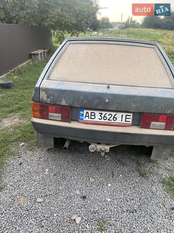 Хетчбек ВАЗ / Lada 2109 1990 в Літині
