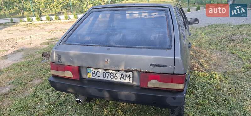 Хэтчбек ВАЗ / Lada 2109 1992 в Львове