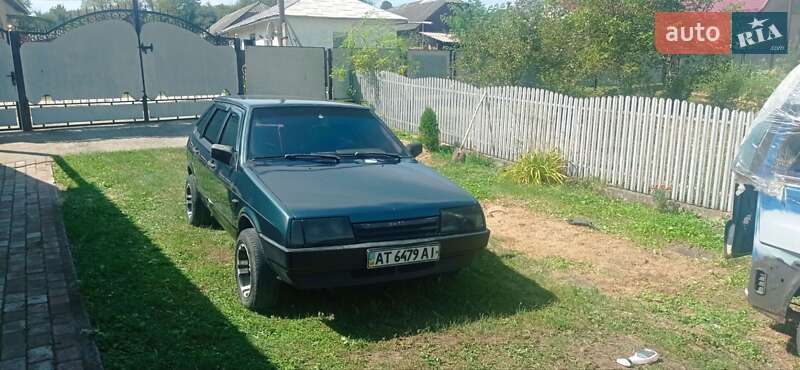 Хетчбек ВАЗ / Lada 2109 2005 в Івано-Франківську