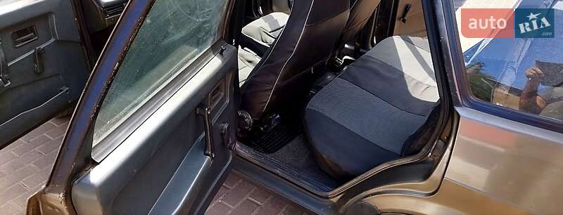 Хетчбек ВАЗ / Lada 2109 1990 в Харкові фото 5 Хетчбек ВАЗ / Lada 2109 1990 в Харкові