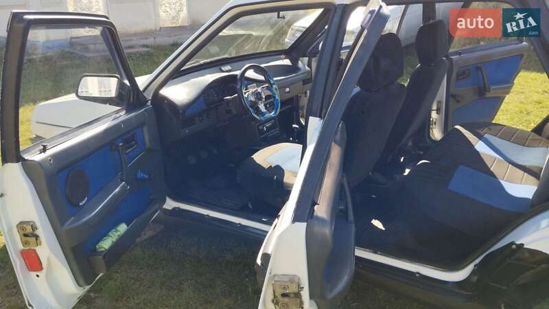 Хэтчбек ВАЗ / Lada 2109 1989 в Сокирянах