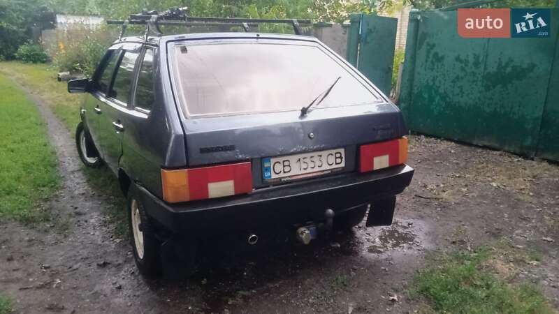 Хэтчбек ВАЗ / Lada 2109 2000 в Новой Басане