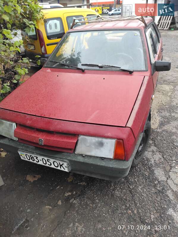 Хэтчбек ВАЗ 2109 1991 в 