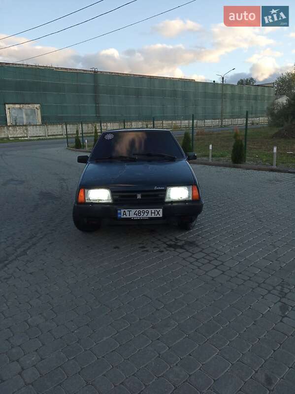 Хэтчбек ВАЗ / Lada 2109 2003 в Надворной фото 3 Хэтчбек ВАЗ / Lada 2109 2003 в Надворной