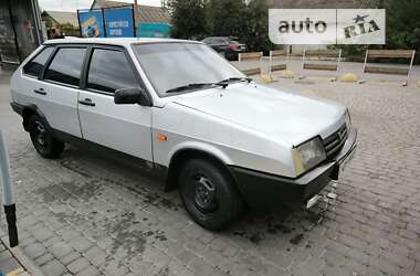 Хэтчбек ВАЗ / Lada 2109 2003 в Запорожье