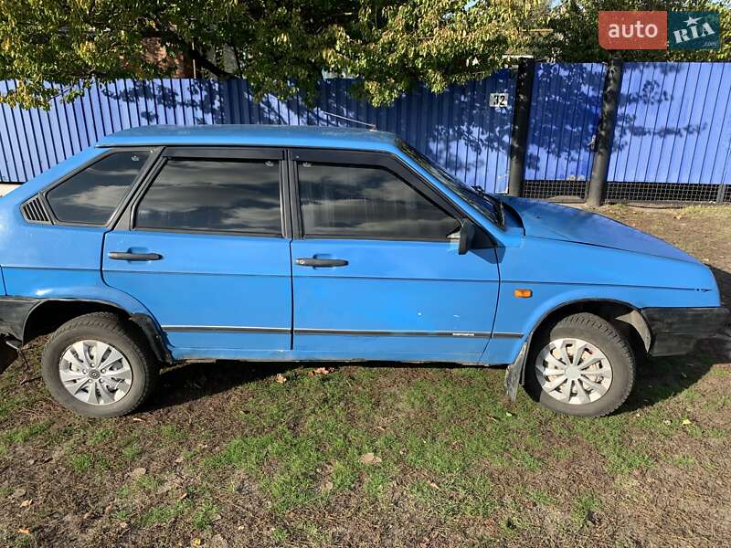 Хэтчбек ВАЗ / Lada 2109 1991 в Липовой Долине