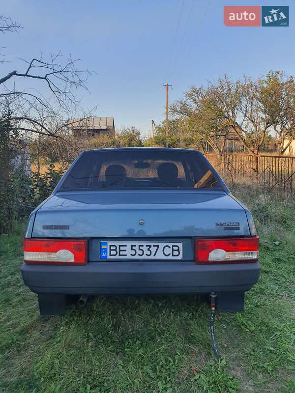 Хэтчбек ВАЗ / Lada 2109 2001 в Николаеве