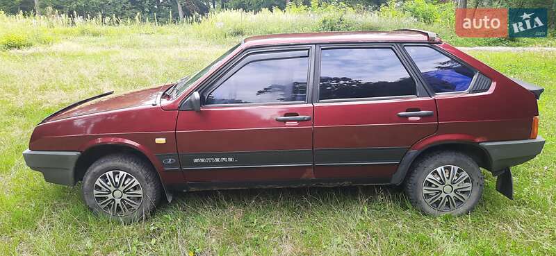 Хетчбек ВАЗ / Lada 2109 1990 в Рівному