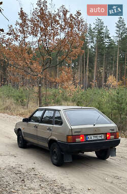 Хэтчбек ВАЗ / Lada 2109 1988 в Киеве