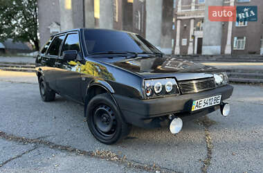 Хэтчбек ВАЗ / Lada 2109 2006 в Днепре