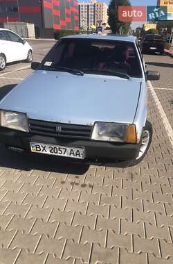 Хэтчбек ВАЗ / Lada 2109 2004 в Киеве