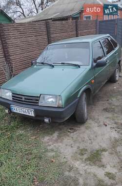 Хэтчбек ВАЗ / Lada 2109 2008 в Валках