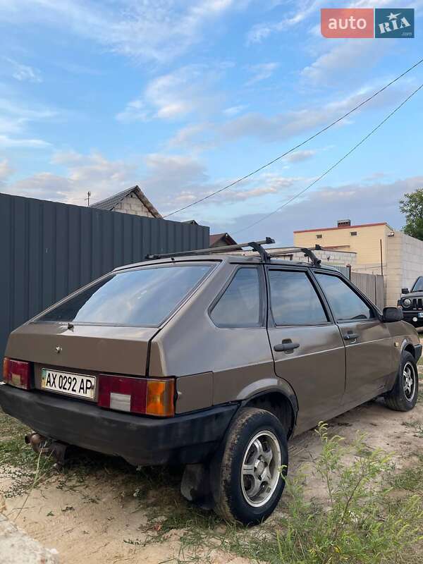 Хэтчбек ВАЗ / Lada 2109 1995 в Харькове