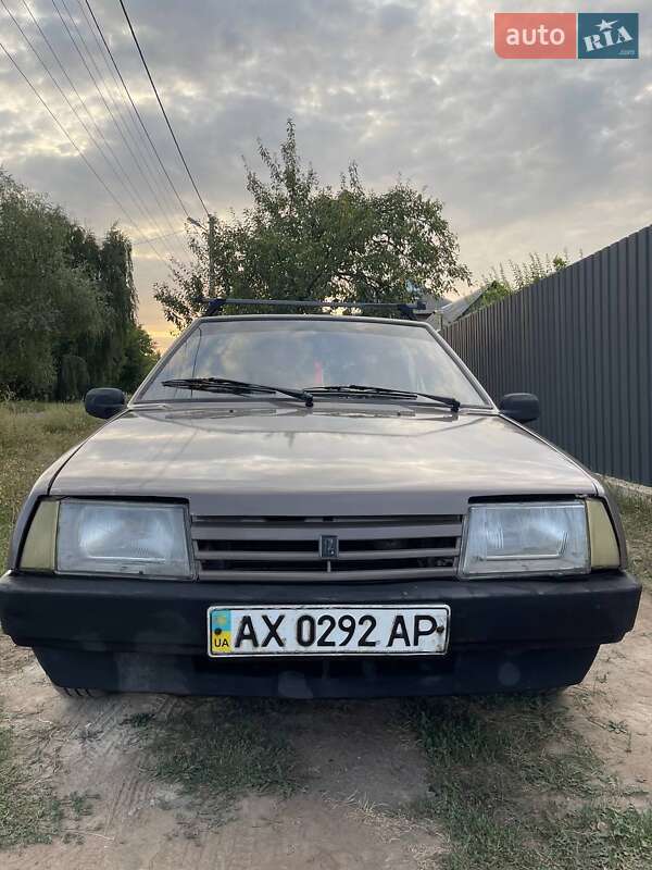 Хэтчбек ВАЗ / Lada 2109 1995 в Харькове