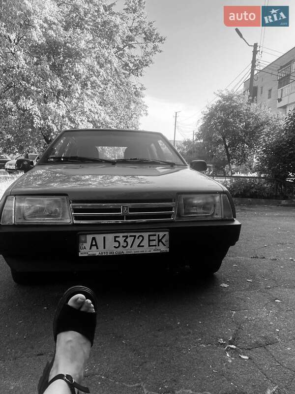 Хэтчбек ВАЗ / Lada 2109 1992 в Буче