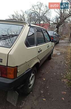 Хетчбек ВАЗ / Lada 2109 1988 в Черкасах