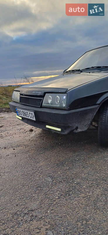 Хэтчбек ВАЗ / Lada 2109 2006 в Кременце