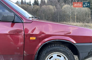 Хэтчбек ВАЗ / Lada 2109 2001 в Сколе