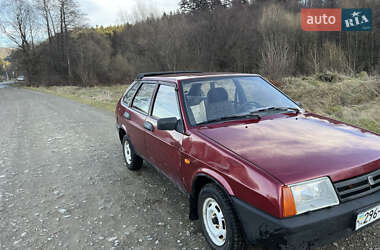 Хэтчбек ВАЗ / Lada 2109 2001 в Сколе