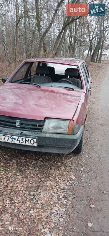 Хэтчбек ВАЗ 2109 1997 в 