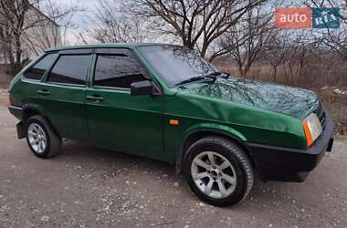 Хетчбек ВАЗ / Lada 2109 2001 в Нікополі