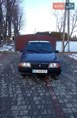 Хэтчбек ВАЗ / Lada 2109 2001 в Черновцах